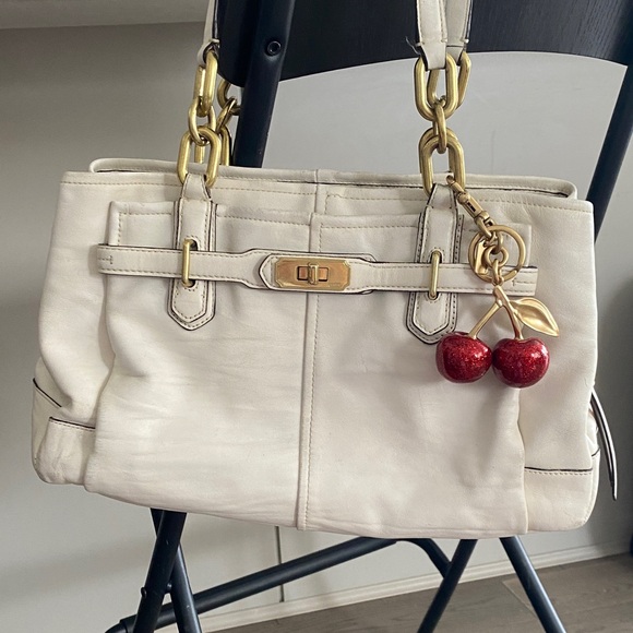 Coach Handbags - Coach Shoulder Bag
